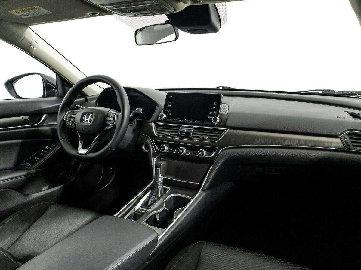 Купить Honda Accord, 2018, 71 110 км, фото №9
