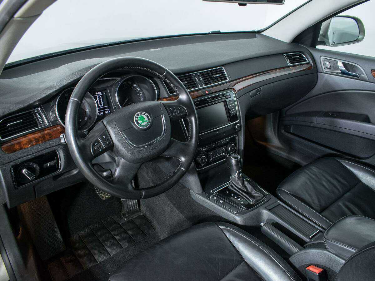 Купить Skoda Superb DSG, 2013, 130 237 км, фото №13