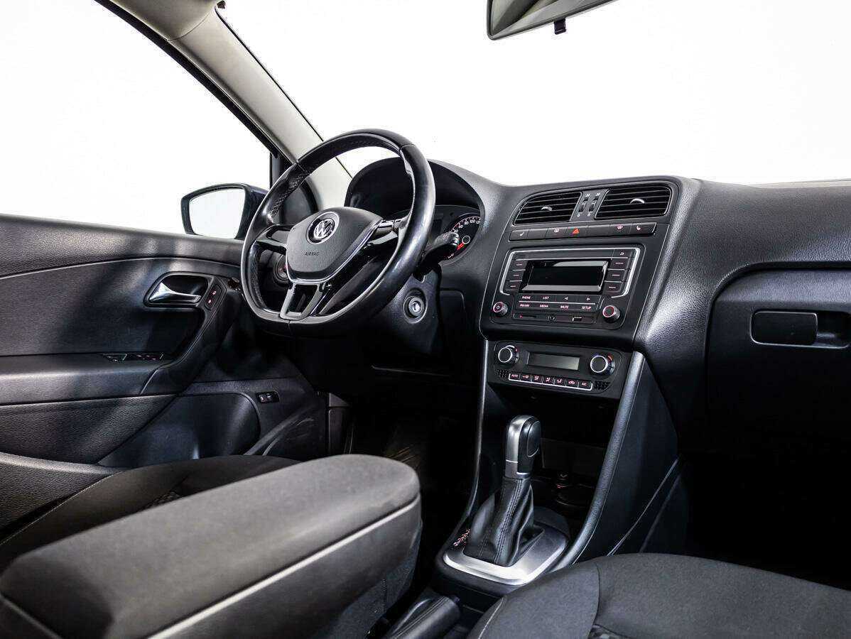 Купить Volkswagen Polo, 2017, 92 266 км, фото №7