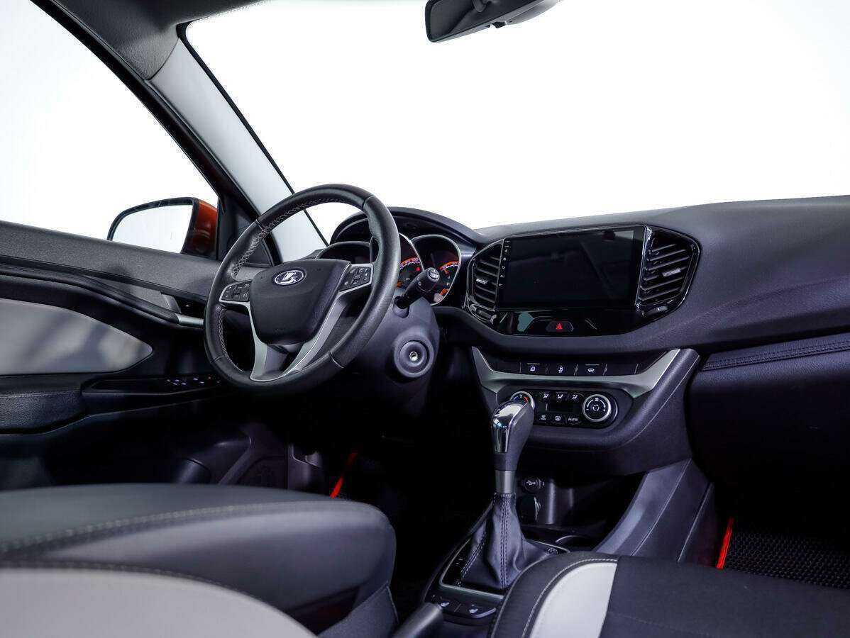 Купить Lada (ВАЗ) Vesta SW Cross, 2020, 96 954 км, фото №8