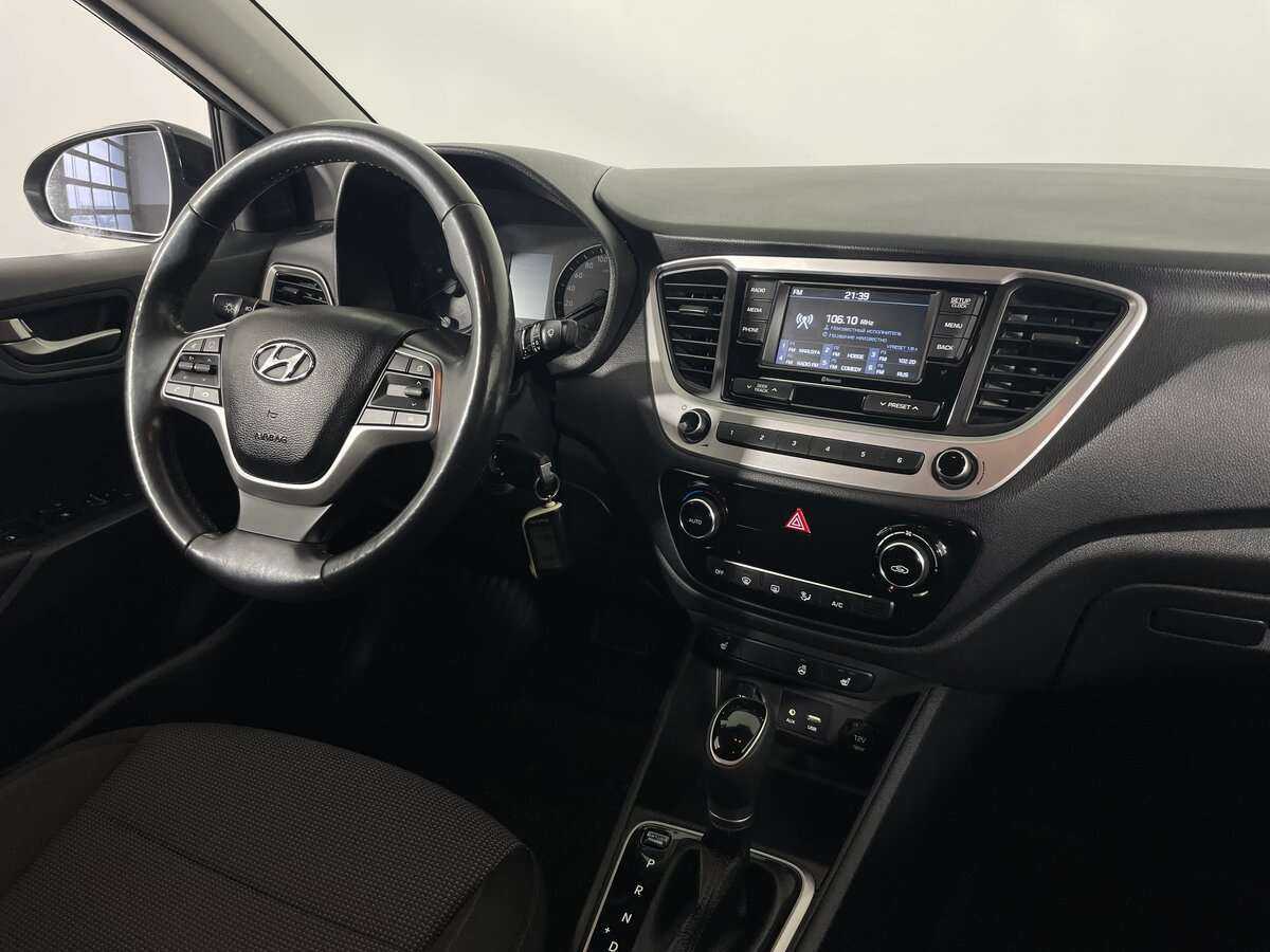 Купить Hyundai Solaris, 2018, 69 000 км, фото №12