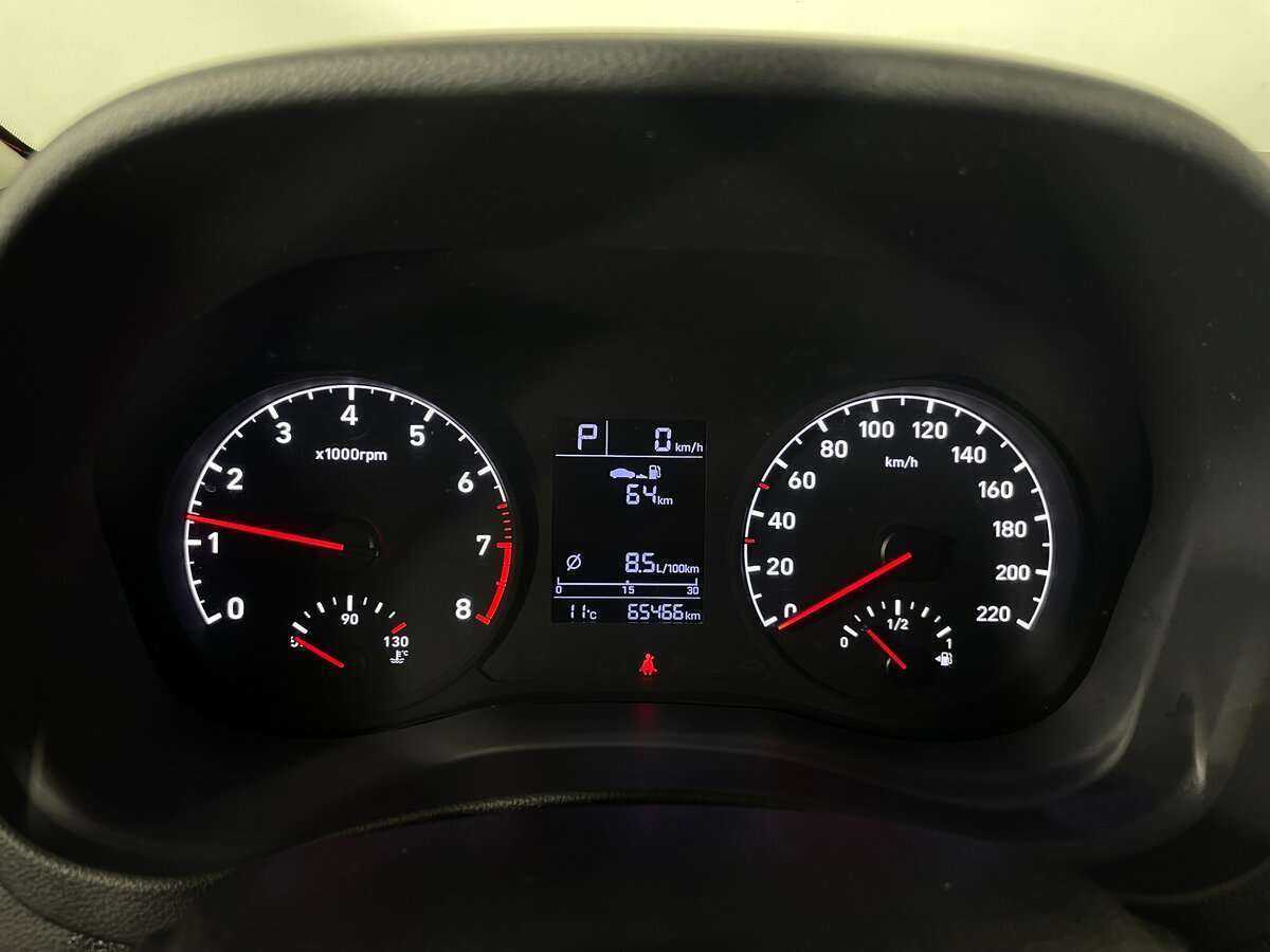 Купить Hyundai Solaris, 2017, 65 000 км, фото №13