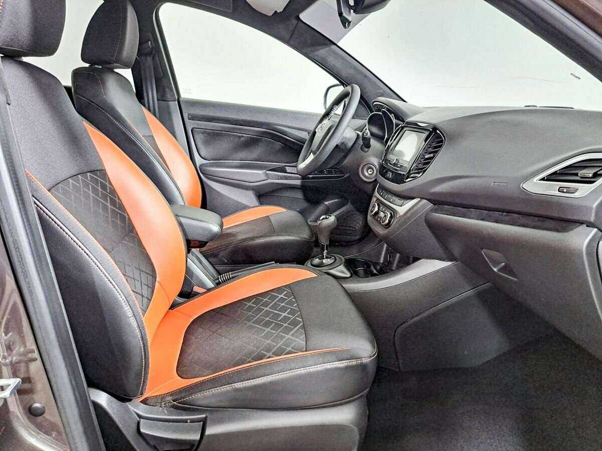 Купить Lada (ВАЗ) Vesta SW Cross, 2017, 94 416 км, фото №9