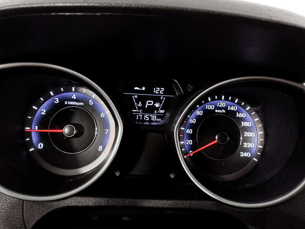 Купить Hyundai Elantra, 2014, 171 579 км, фото №11