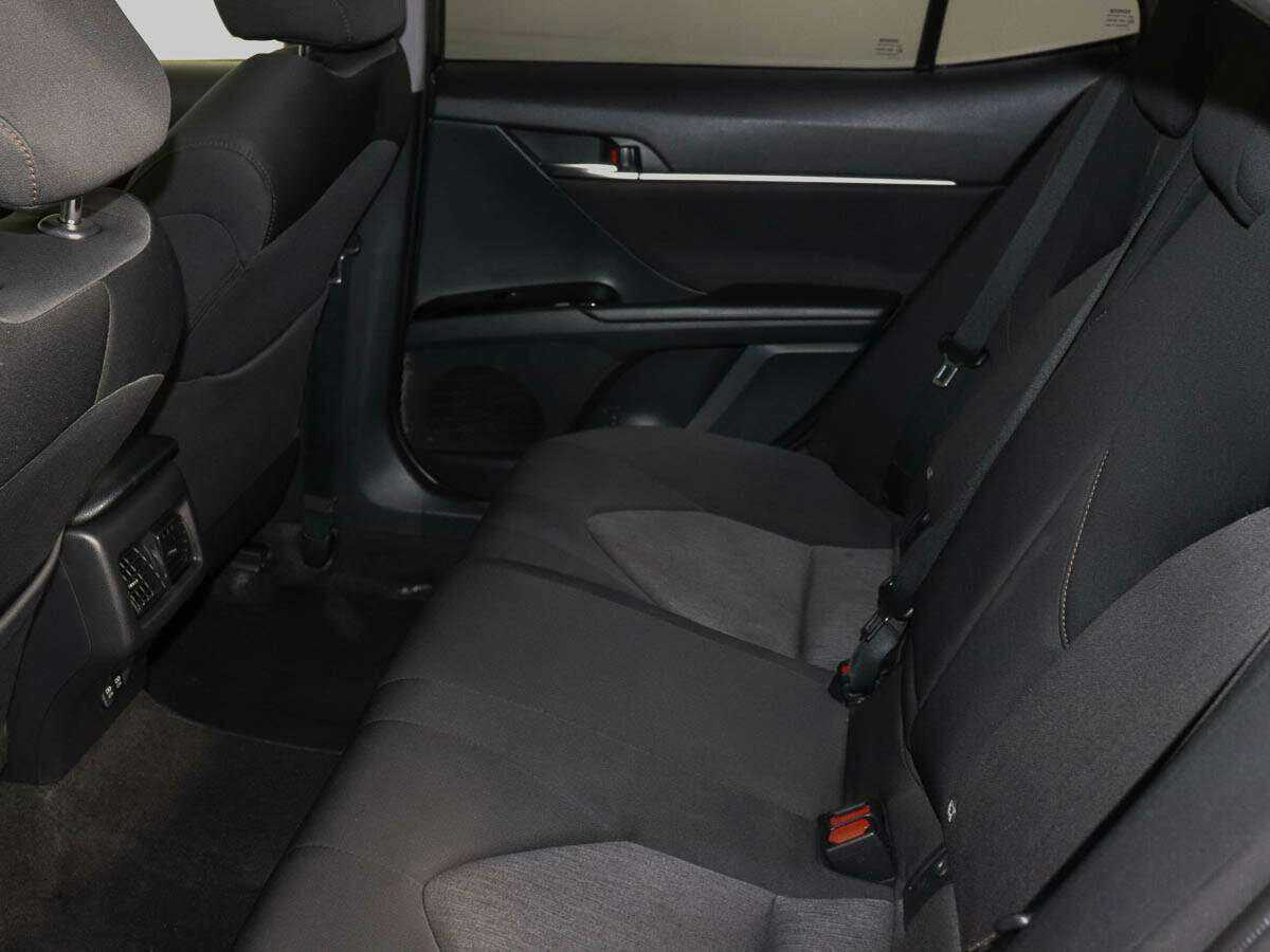 Купить Toyota Camry, 2020, 229 575 км, фото №9