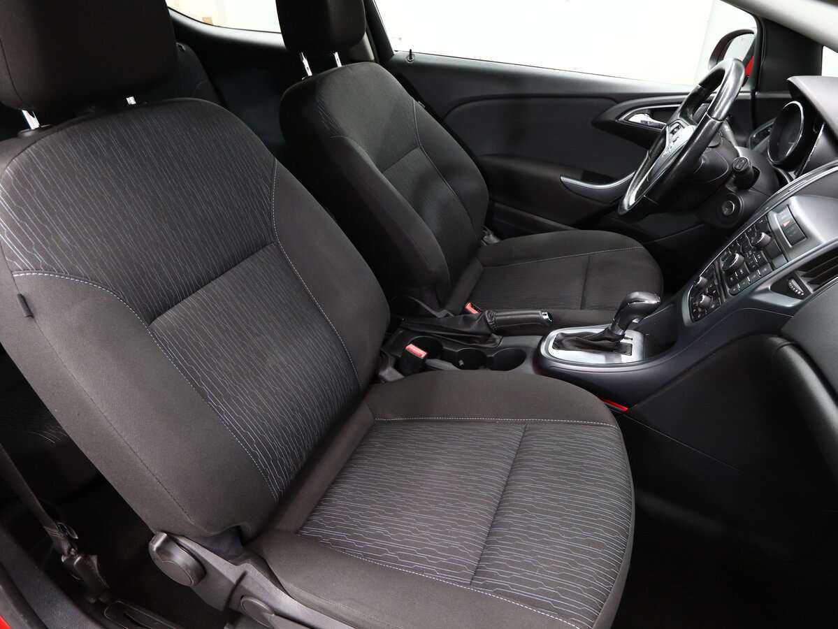 Купить Opel Astra GTC, 2012, 190 000 км, фото №11