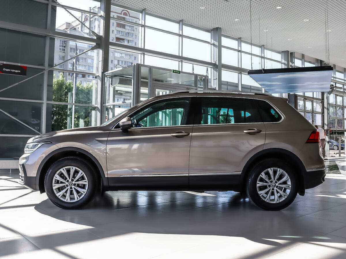 Купить Volkswagen Tiguan, 2021, 71 000 км, фото №8