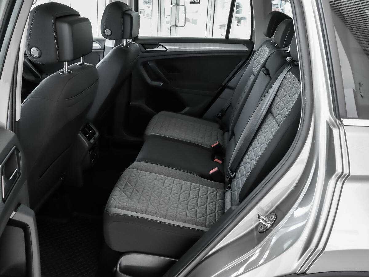 Купить Volkswagen Tiguan, 2021, 71 000 км, фото №10
