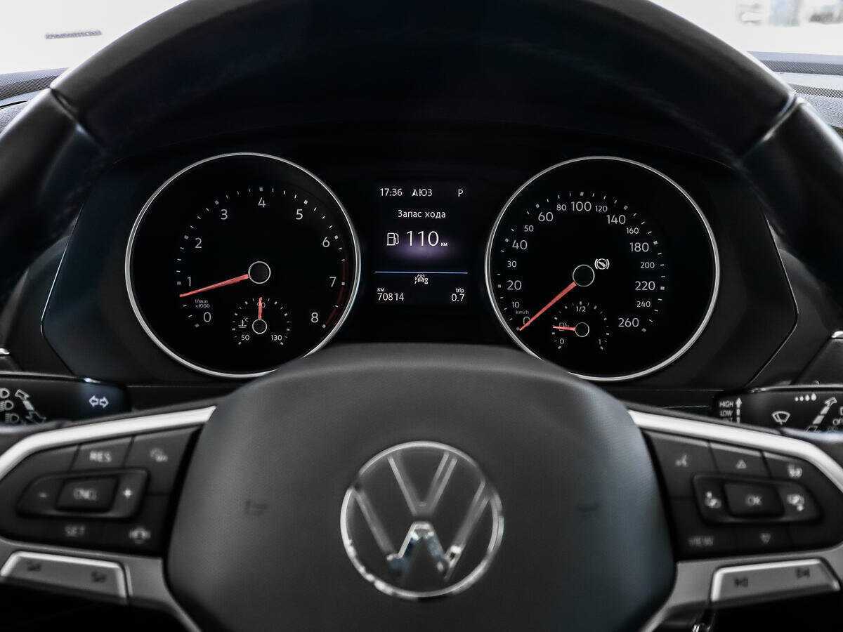 Купить Volkswagen Tiguan, 2021, 71 000 км, фото №16