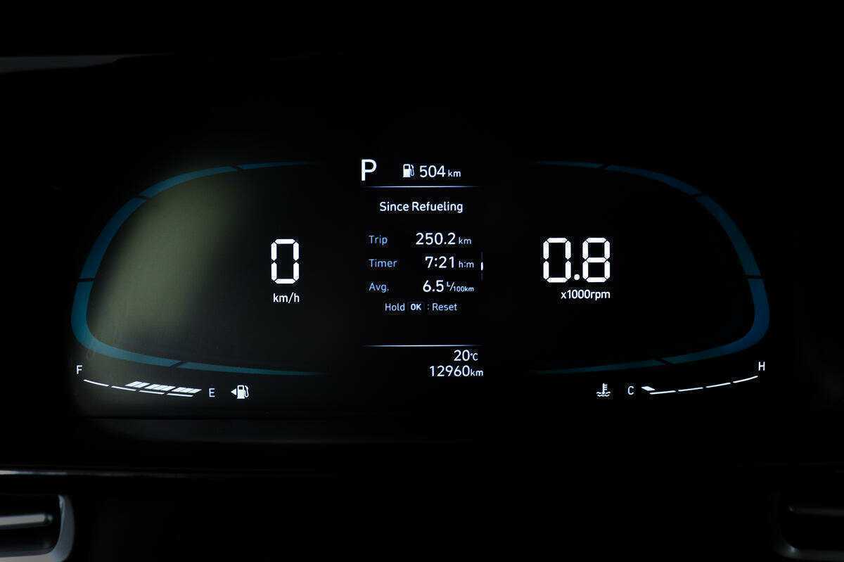 Купить Hyundai Elantra, 2023, 12 959 км, фото №10