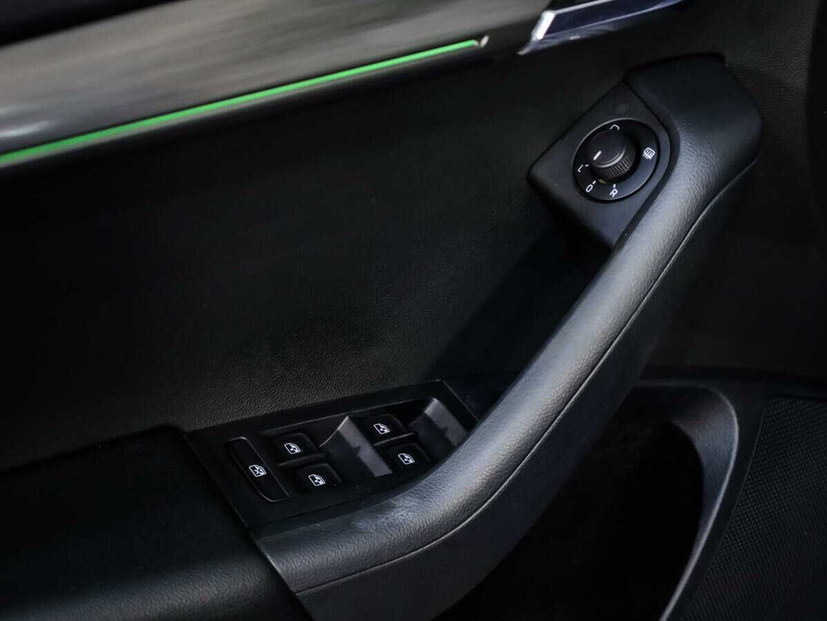 Купить Skoda Octavia, 2018, 106 582 км, фото №18