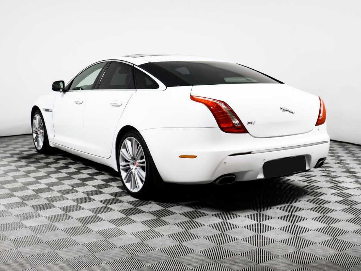 Купить Jaguar XJ, 2012, 147 000 км, фото №6