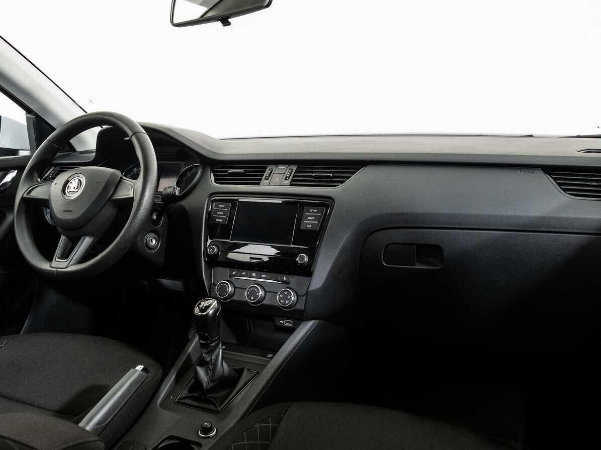 Купить Skoda Octavia, 2019, 71 386 км, фото №9