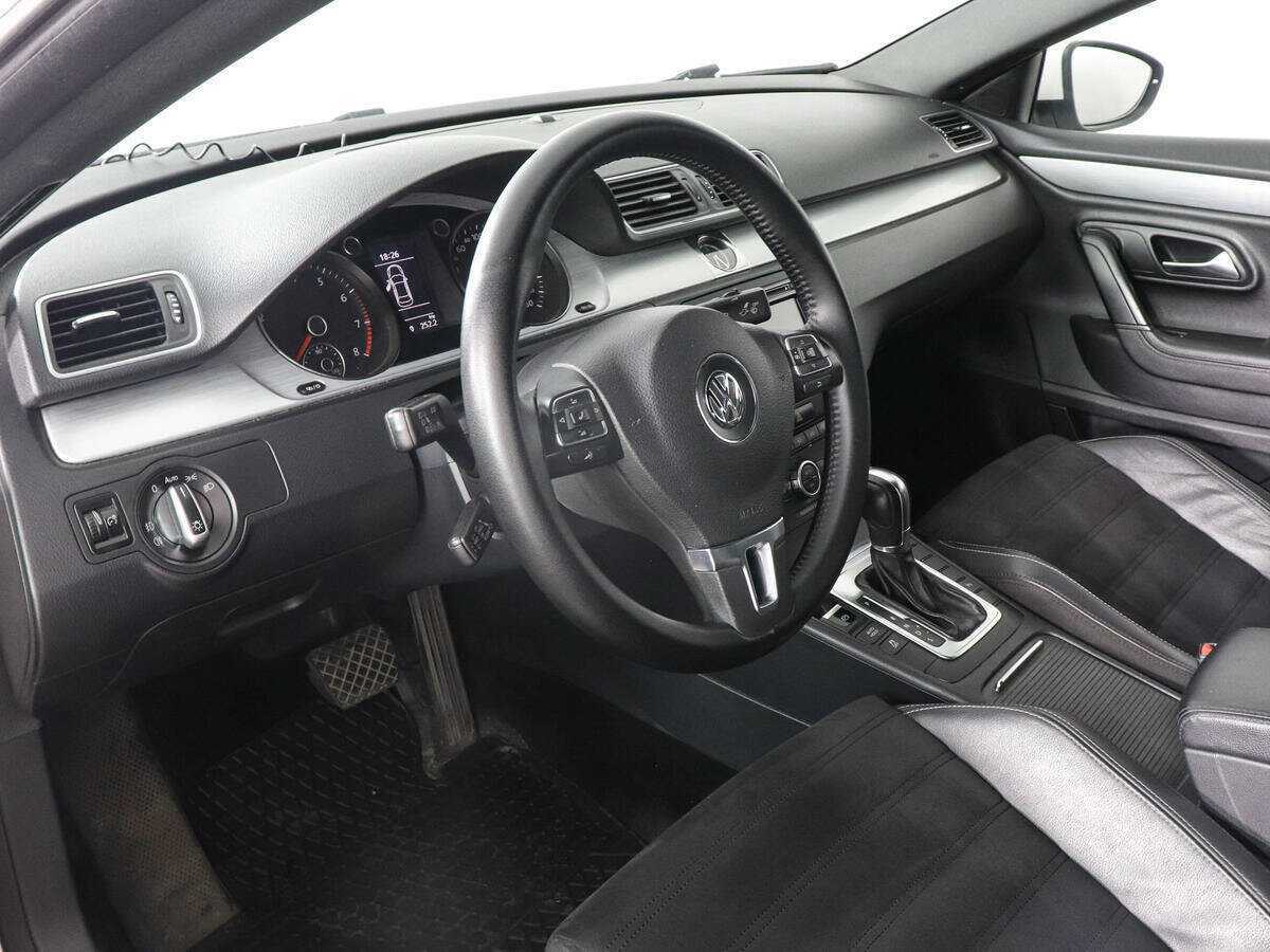 Купить Volkswagen Passat CC, 2013, 241 738 км, фото №9