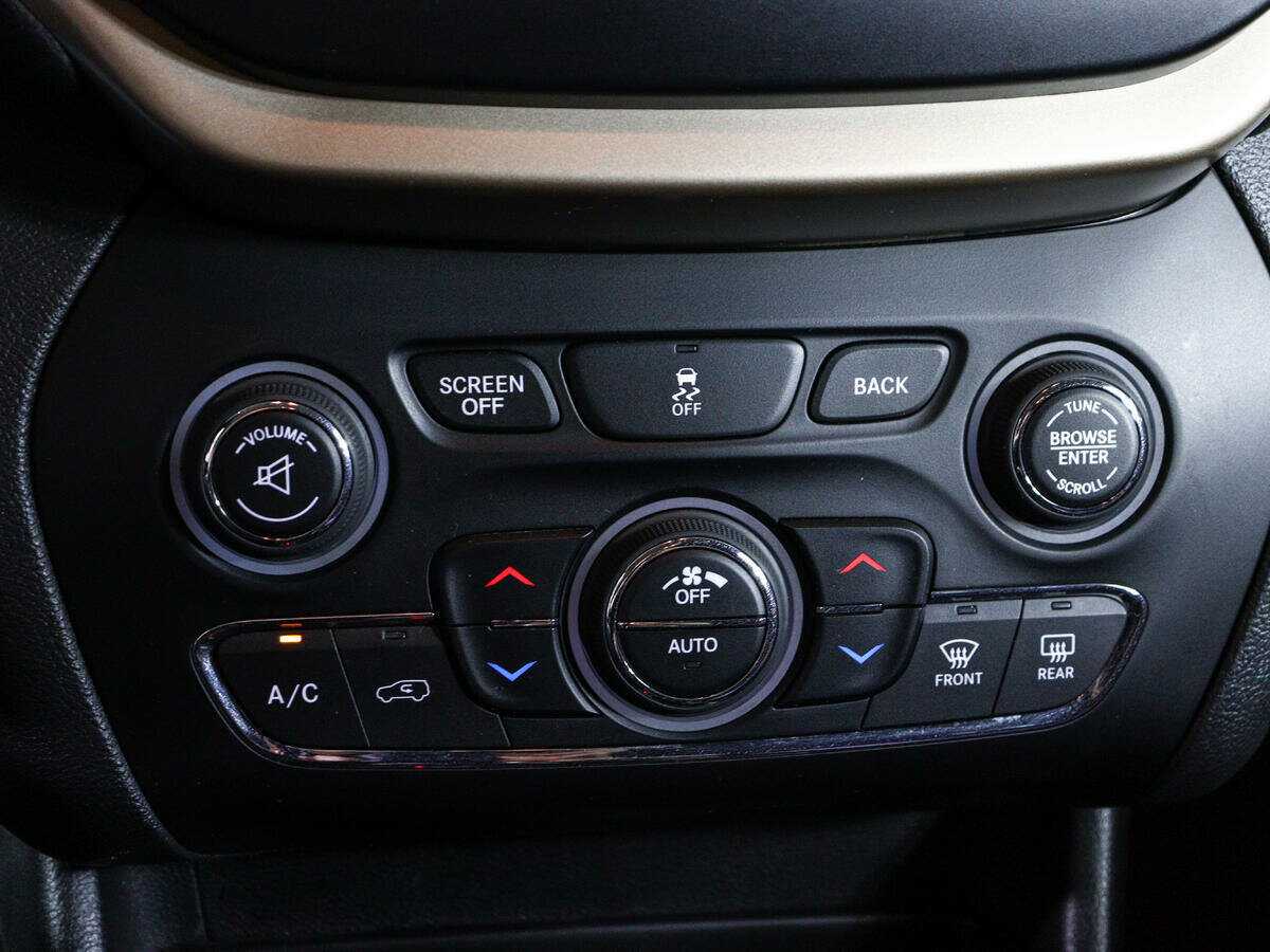 Купить Jeep Cherokee, 2014, 134 744 км, фото №18