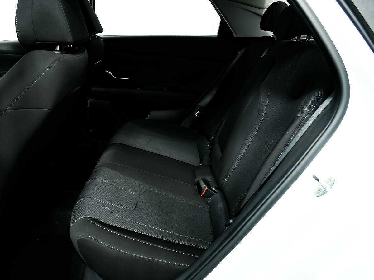 Купить Hyundai Elantra, 2022, 11 896 км, фото №12