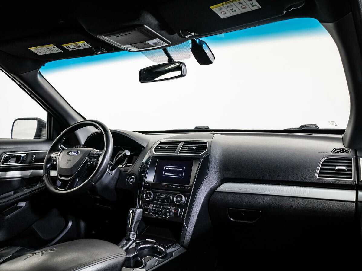 Купить Ford Explorer, 2016, 265 349 км, фото №9