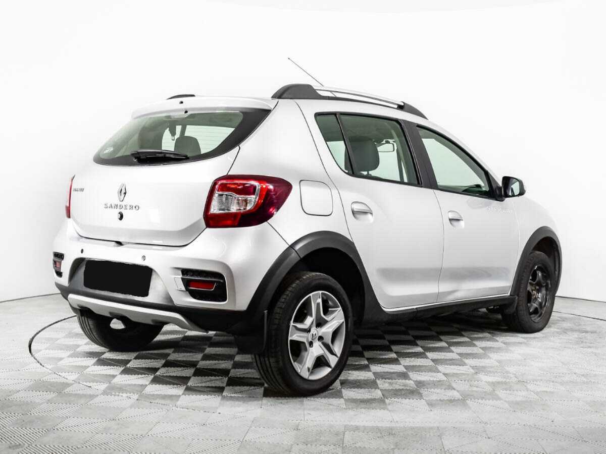 Купить Renault Sandero Stepway, 2018, 68 196 км, фото №4