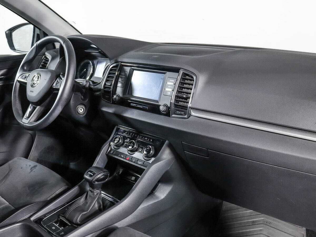 Купить Skoda Karoq, 2020, 96 195 км, фото №9