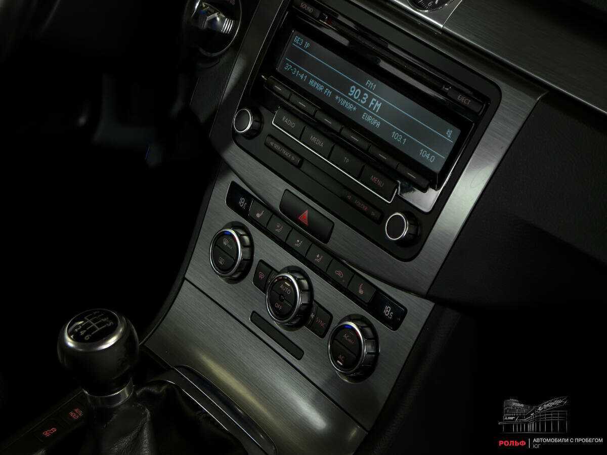 Купить Volkswagen Passat, 2012, 162 581 км, фото №12