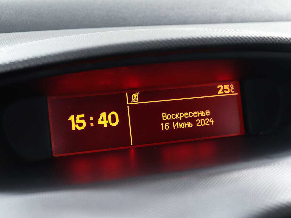 Купить Peugeot 408, 2014, 183 667 км, фото №17