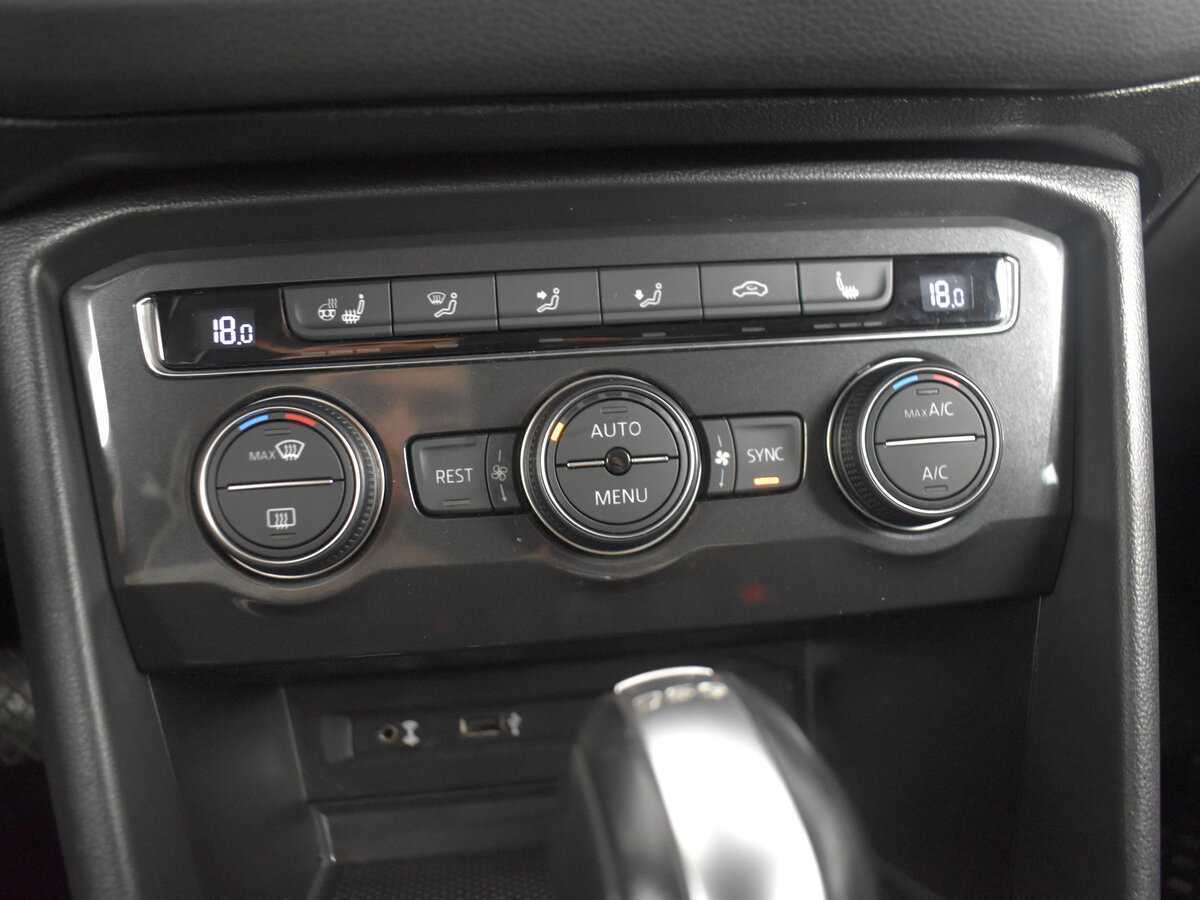 Купить Volkswagen Tiguan, 2017, 137 500 км, фото №25