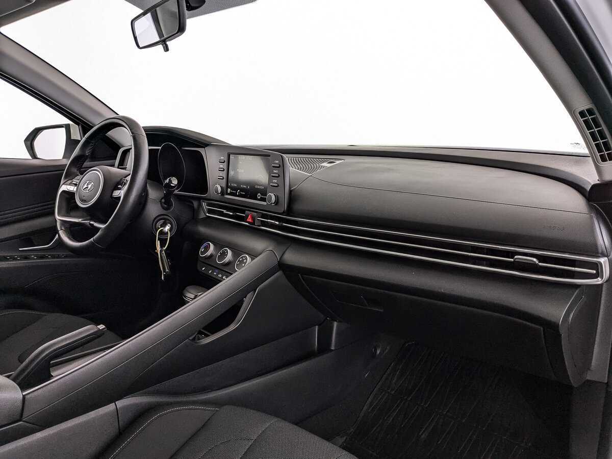 Купить Hyundai Elantra, 2022, 39 268 км, фото №9