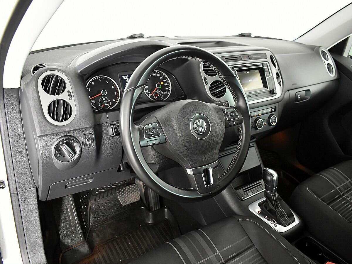 Купить Volkswagen Tiguan, 2016, 111 283 км, фото №7