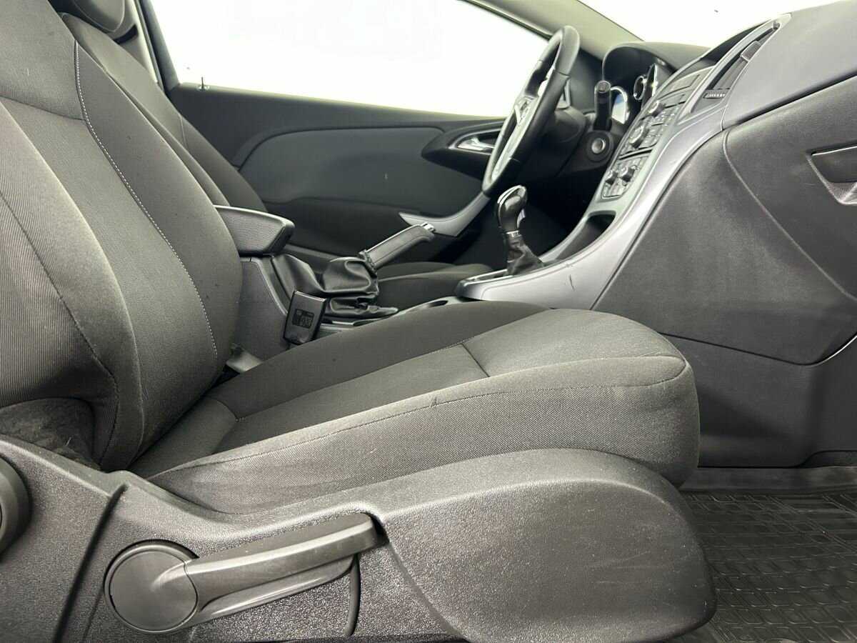 Купить Opel Astra GTC, 2014, 139 000 км, фото №14
