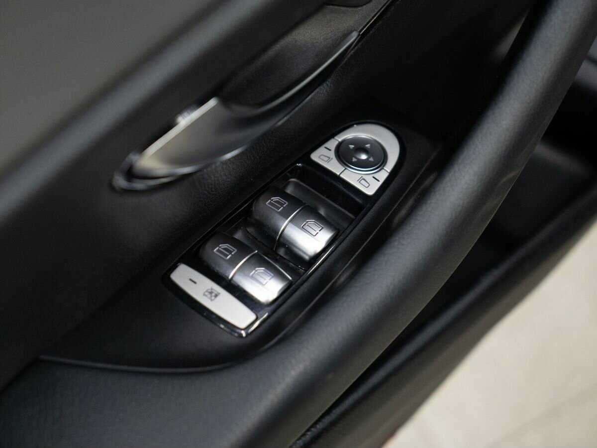 Купить Mercedes-Benz E-Класс 200 d, 2018, 177 251 км, фото №12