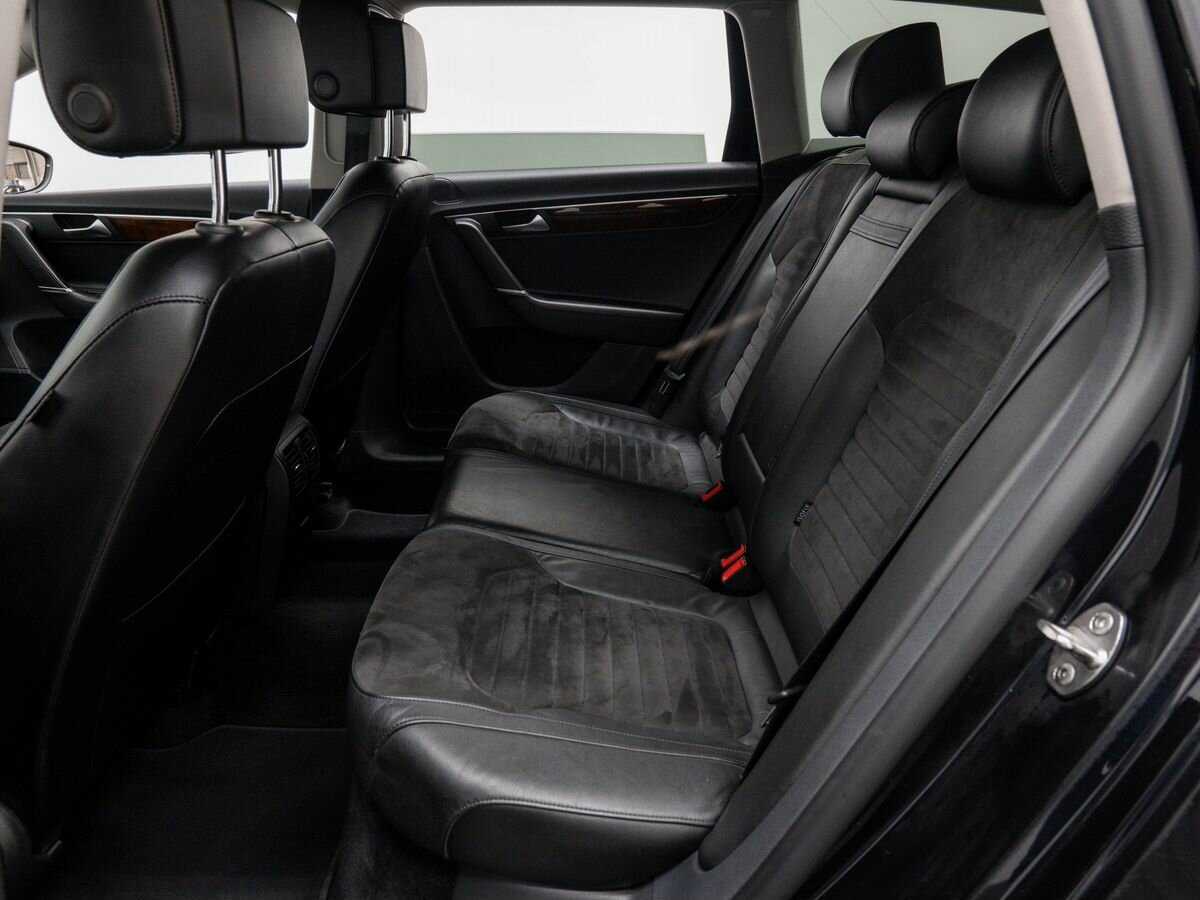 Купить Volkswagen Passat, 2012, 176 000 км, фото №12