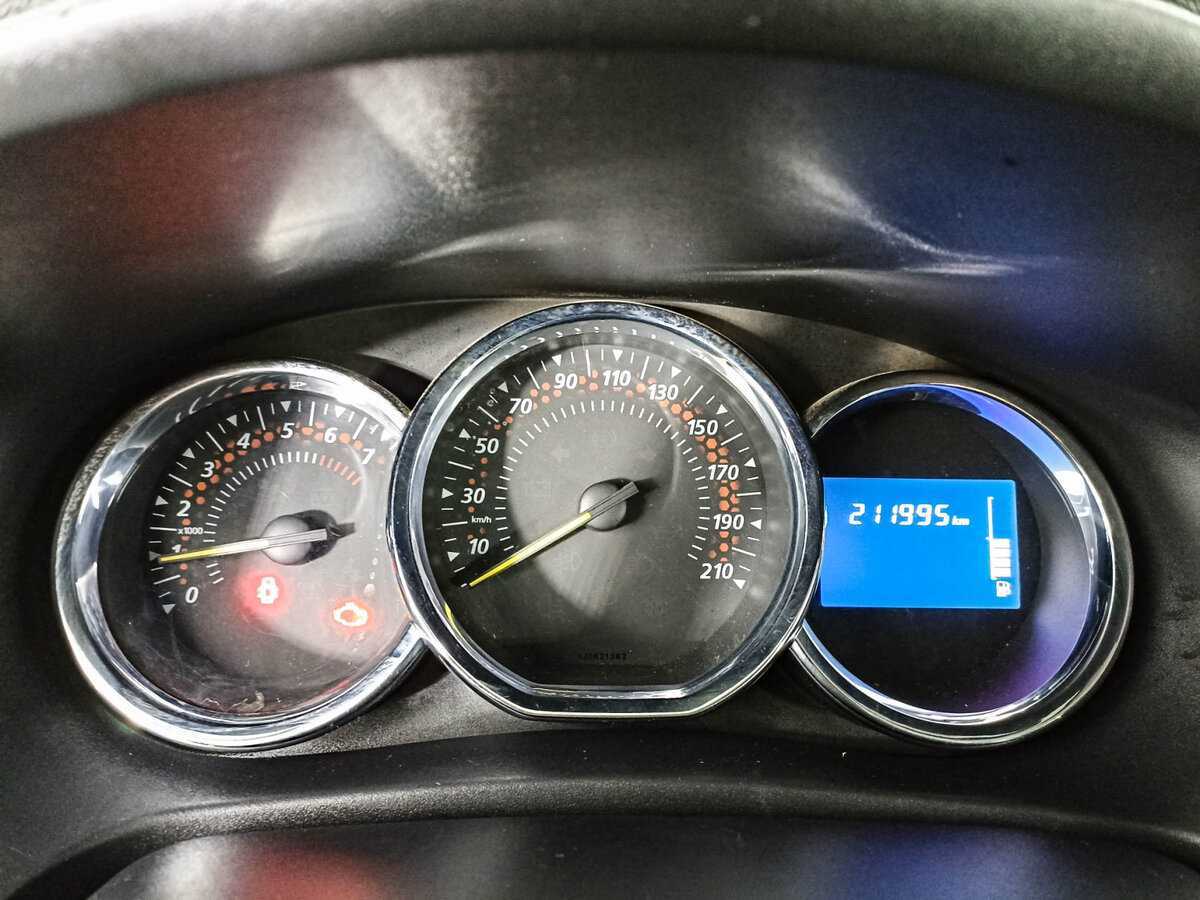 Купить Renault Sandero, 2017, 219 996 км, фото №11