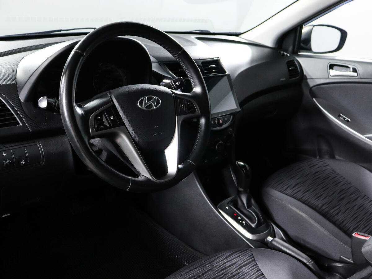 Купить Hyundai Solaris, 2014, 157 208 км, фото №12