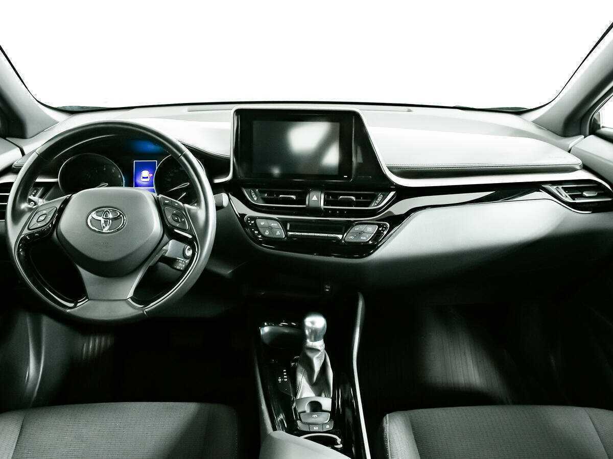 Купить Toyota C-HR, 2018, 67 869 км, фото №11