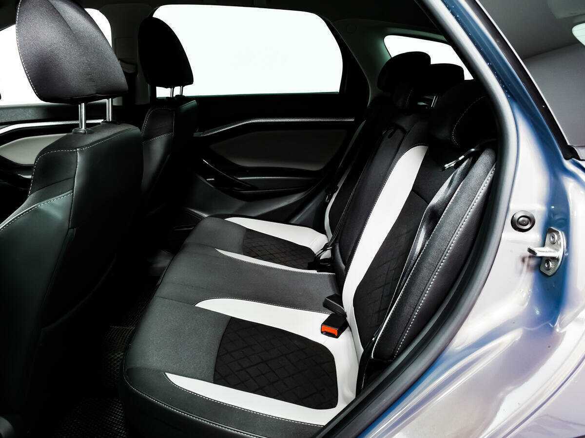 Купить Lada (ВАЗ) Vesta SW Cross, 2019, 65 860 км, фото №12