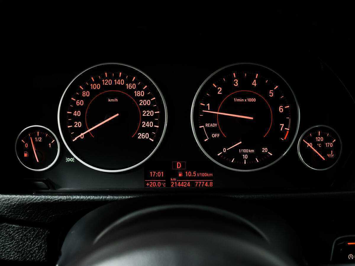 Купить BMW 3 серии 320i xDrive, 2014, 214 000 км, фото №10