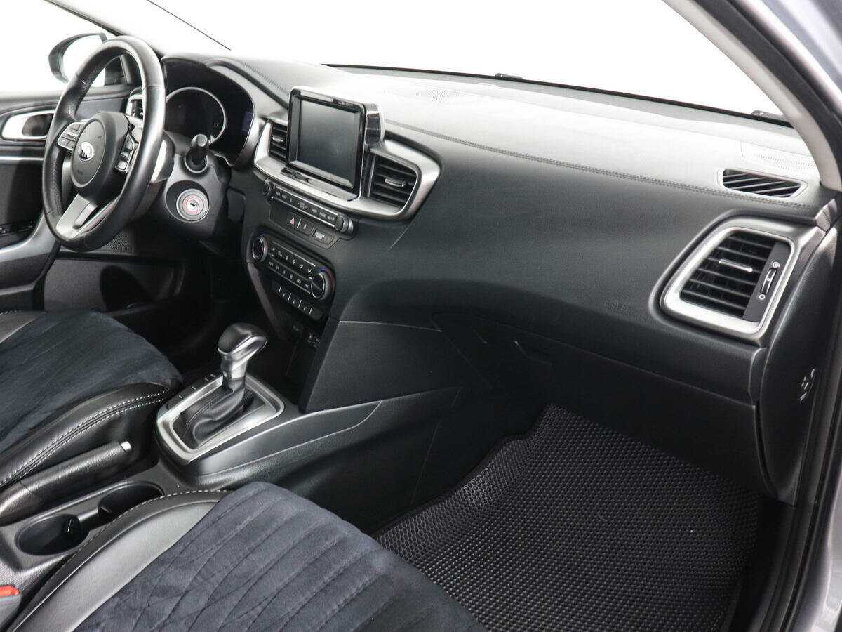 Купить Kia Ceed, 2018, 99 353 км, фото №10