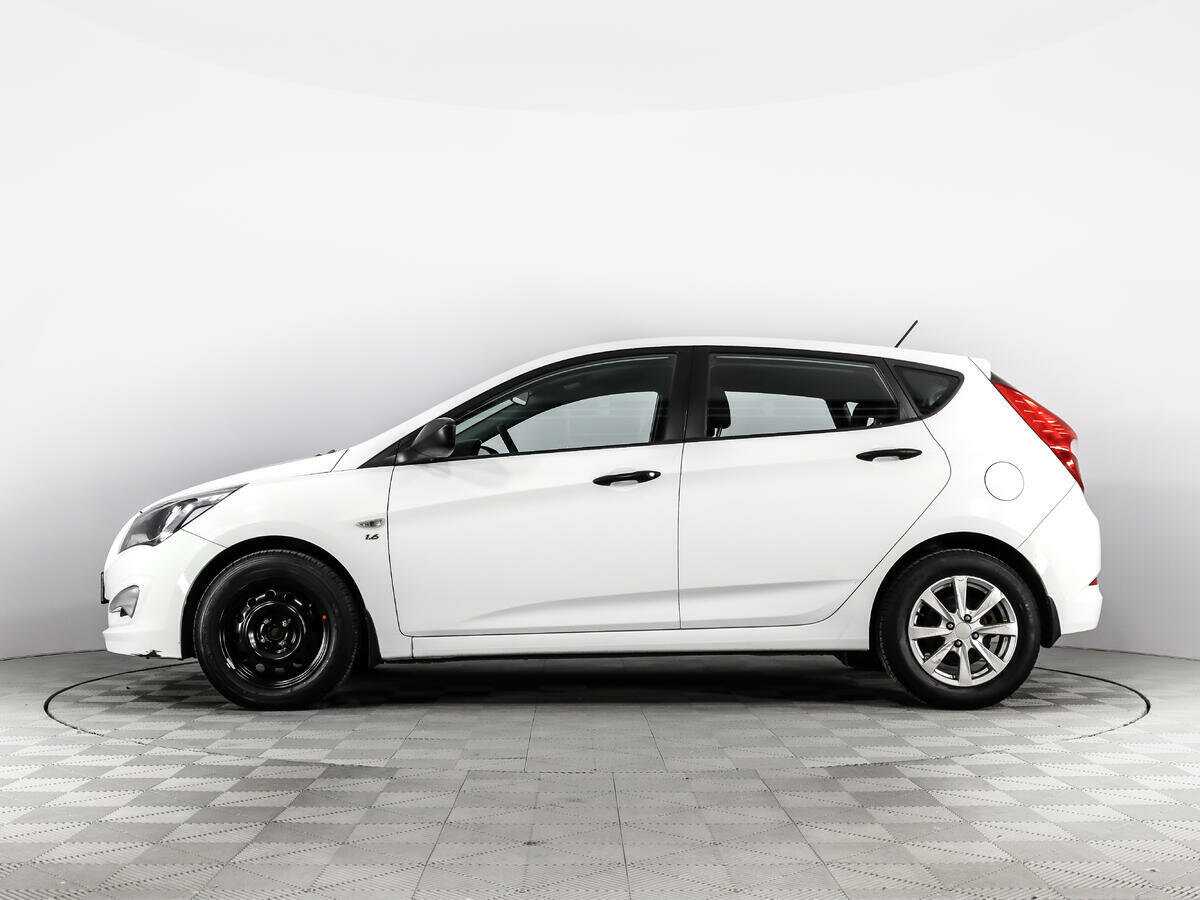 Купить Hyundai Solaris, 2015, 105 092 км, фото №8