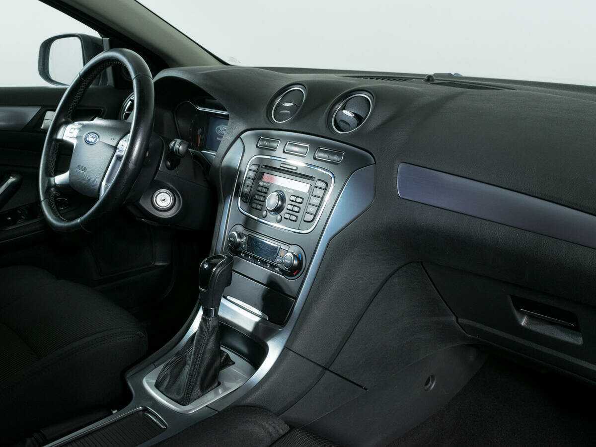 Купить Ford Mondeo, 2013, 169 808 км, фото №10