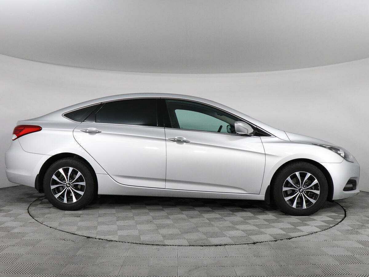 Купить Hyundai i40, 2016, 169 746 км, фото №4