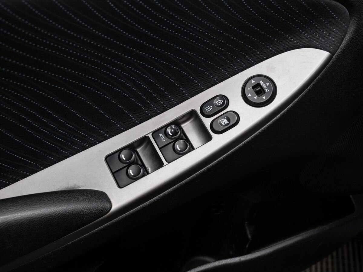 Купить Hyundai Solaris, 2016, 49 593 км, фото №16