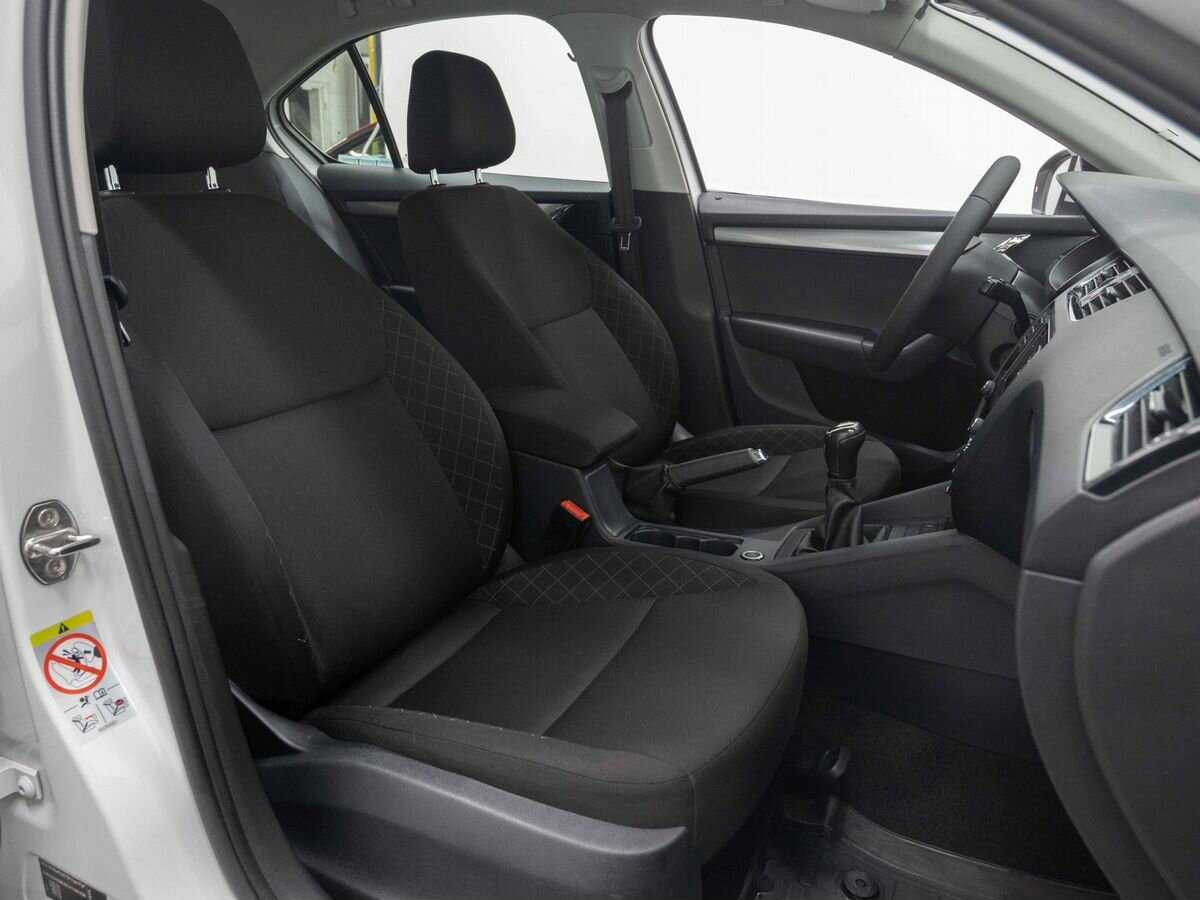 Купить Skoda Octavia, 2019, 181 000 км, фото №14