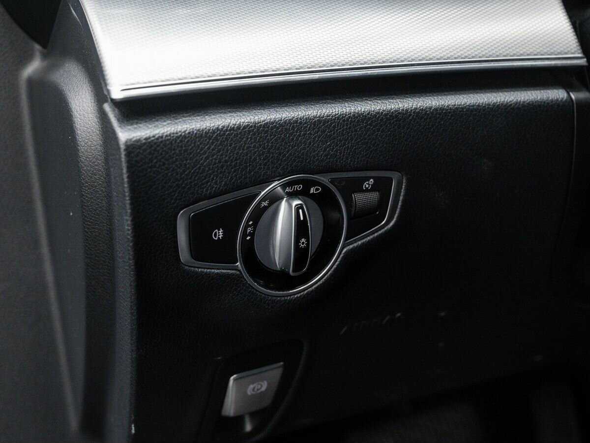 Купить Mercedes-Benz E-Класс 200 d, 2019, 168 000 км, фото №15