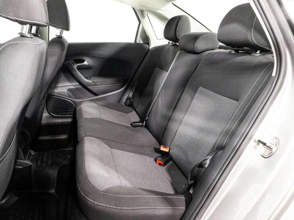 Купить Volkswagen Polo, 2018, 121 960 км, фото №10