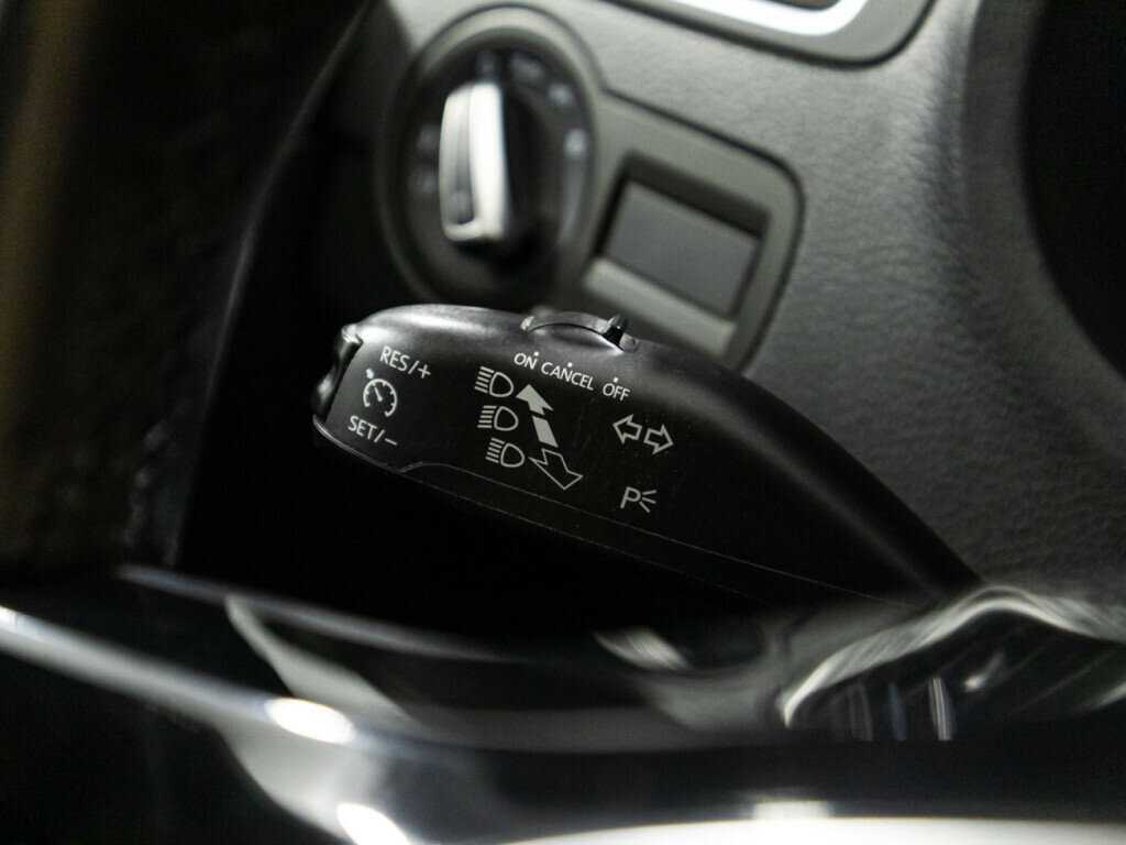 Купить Volkswagen Polo, 2018, 121 960 км, фото №17