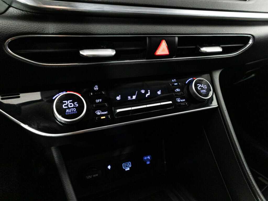 Купить Hyundai Sonata, 2019, 181 344 км, фото №16