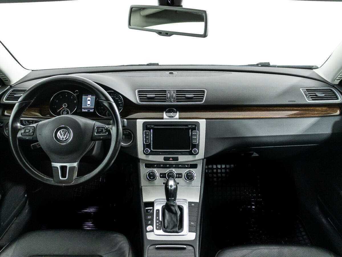 Купить Volkswagen Passat, 2012, 258 780 км, фото №13