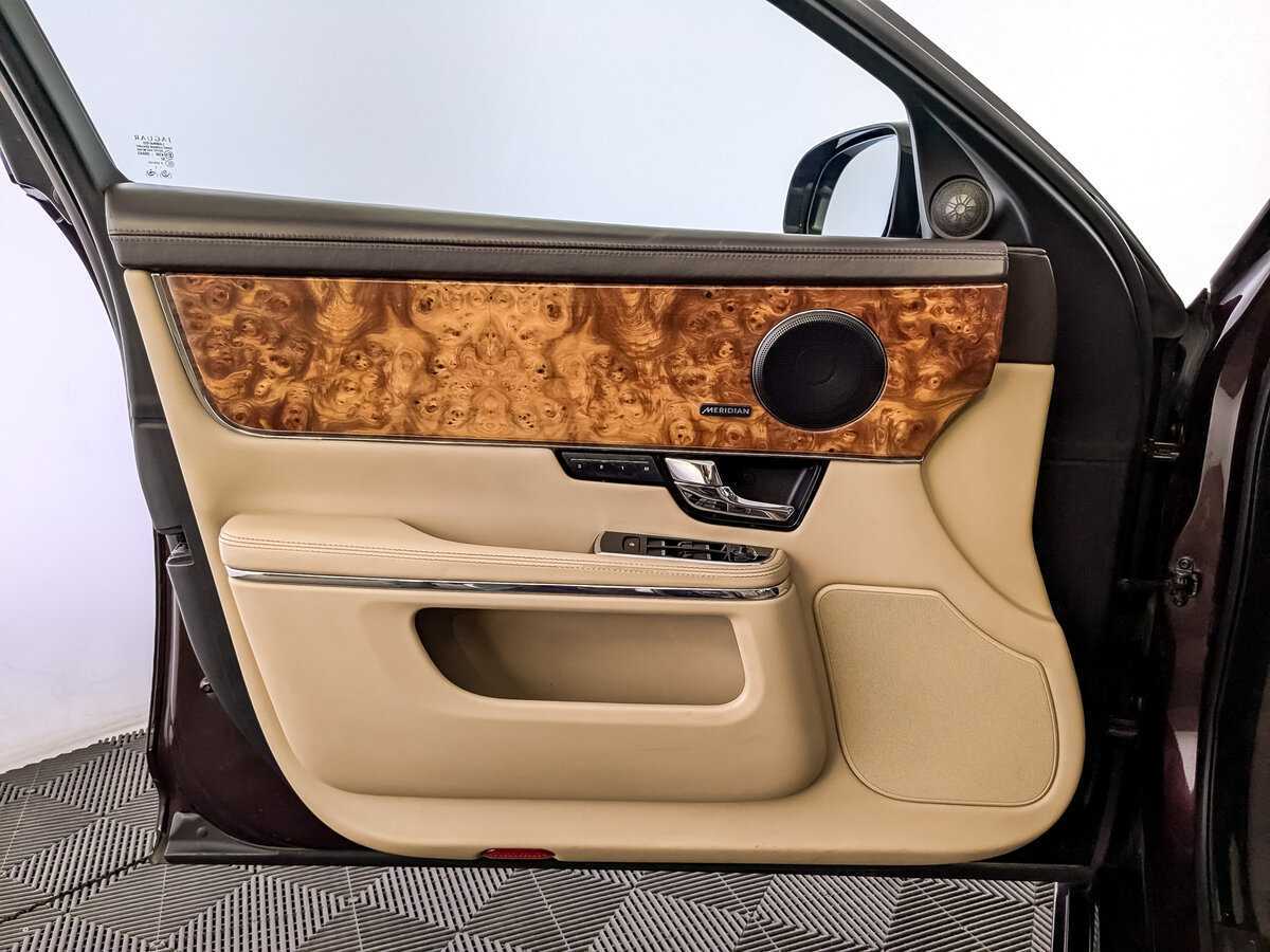 Купить Jaguar XJ, 2012, 245 927 км, фото №17