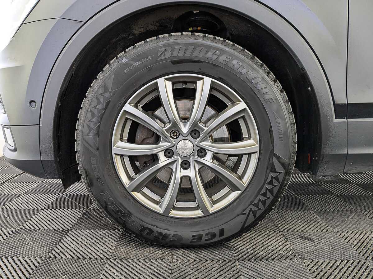 Купить Volkswagen Tiguan, 2018, 126 848 км, фото №12