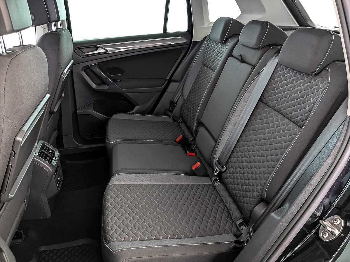Купить Volkswagen Tiguan, 2018, 126 848 км, фото №16